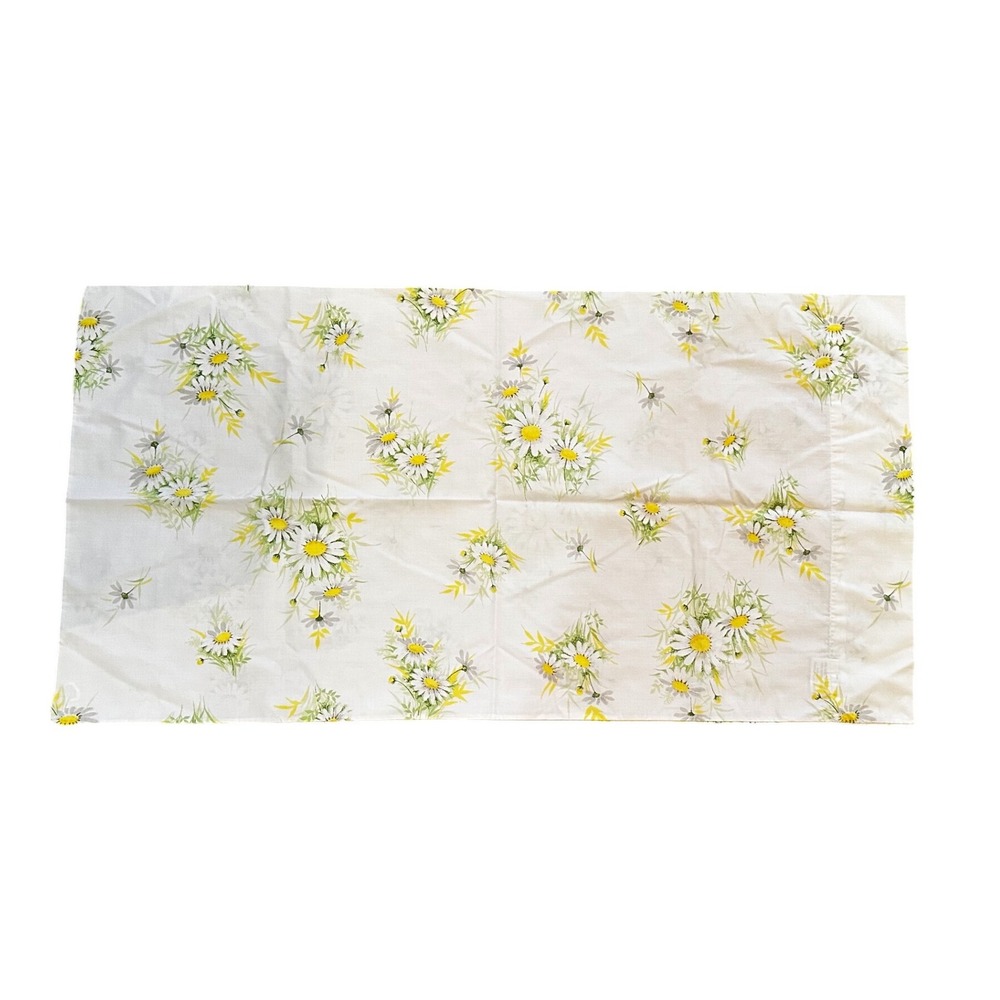 Vintage Springmaid Wondercale Daisy Floral Pillowcase King 70s Retro Cottage